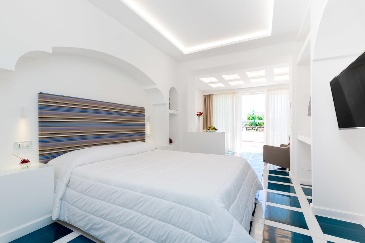 Hotel Quattro Passi Relais à Nerano Extérieur photo