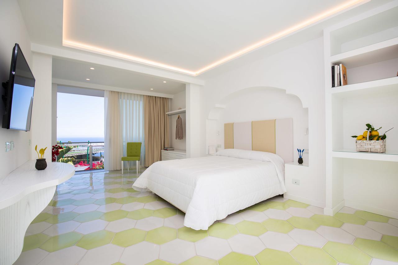 Hotel Quattro Passi Relais à Nerano Extérieur photo
